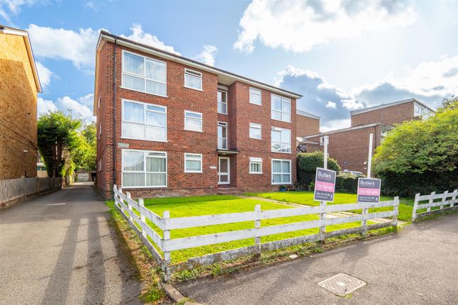 Thumbnail Flat for sale in Brunswick Road, Sutton