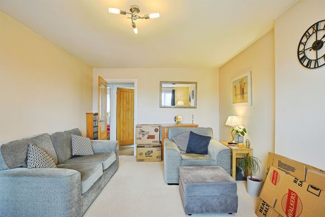 25, Gedge Close, Bury St. Edmunds photo 4