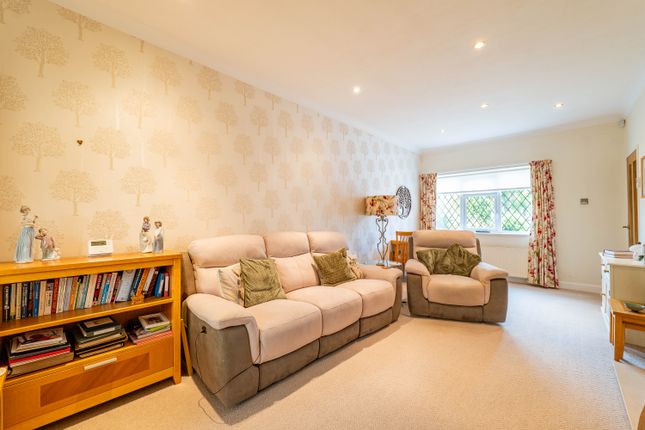 36, Sunbury Avenue, Penwortham photo 3