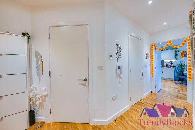 Apartment 11, Brouard Court, 13, St. Marks Square, Bromley photo 3