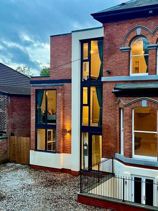 Thumbnail Town house to rent in Hamilton House, Ellesmere Road, Ellesmere Park, Manchester