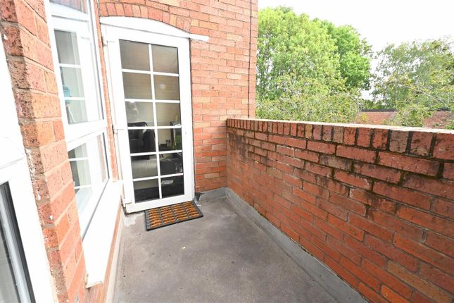 12 Jacoby Place, Priory Road, Birmingham photo 4