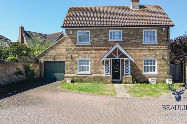 4-bed house on 11 Multon Lea, 11 Multon Lea, Chelmsford, £575,000