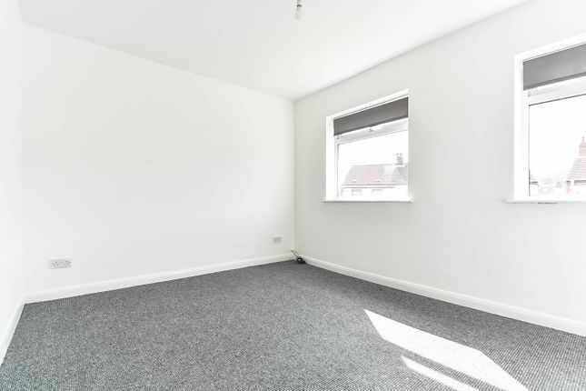 2, St Nicholas Avenue, East Yorkshire photo 5