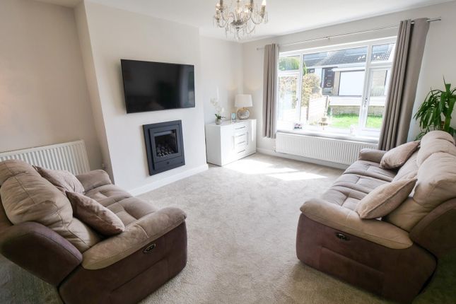 45, Sea View Drive, Lancaster photo 2