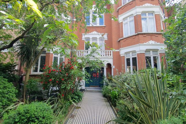 Thumbnail Flat to rent in Chichele Road, London