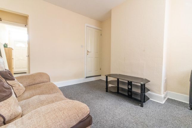 56, Lothair Road, Leicester photo 4