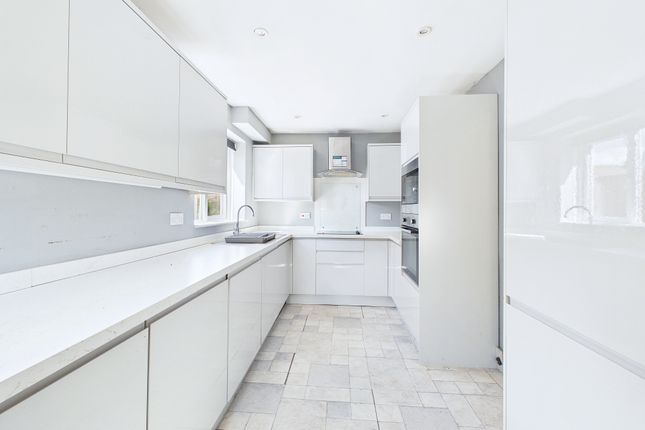 95, Whiteside Road, Haydock photo 4