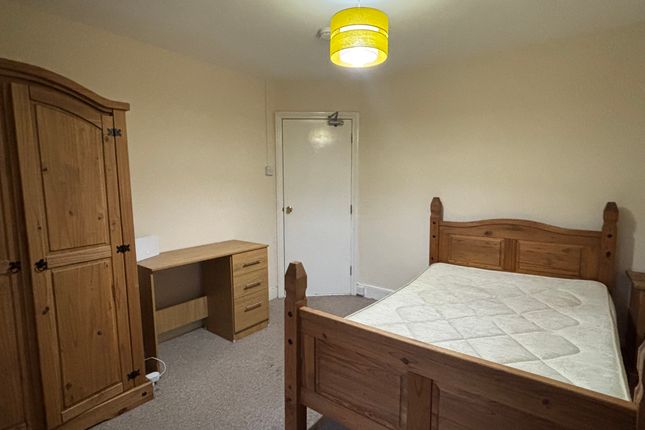 Brynsyfi Terrace , Swansea  photo 3