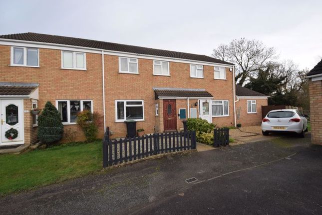 Thumbnail Terraced house to rent in Fir Tree Close, Flitwick, Bedford