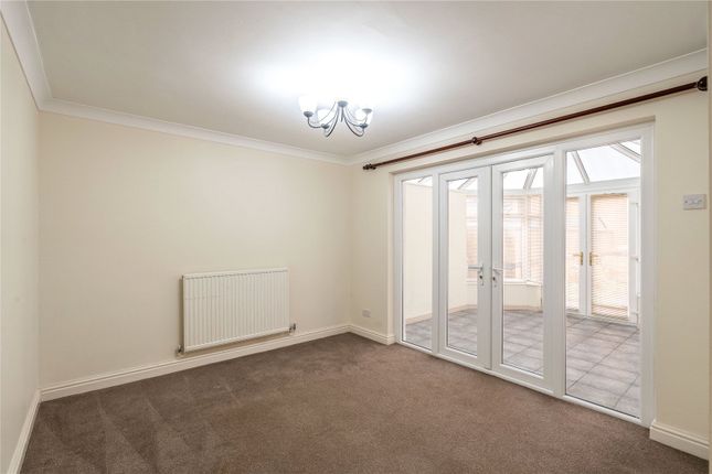 75, Derwent Drive, Telford photo 3