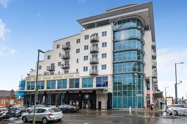 Thumbnail Flat for sale in Centurion House, 69 Station Road, Edgware.