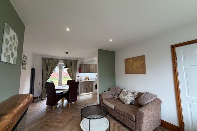 3, Essex Road, Barnsley photo 3