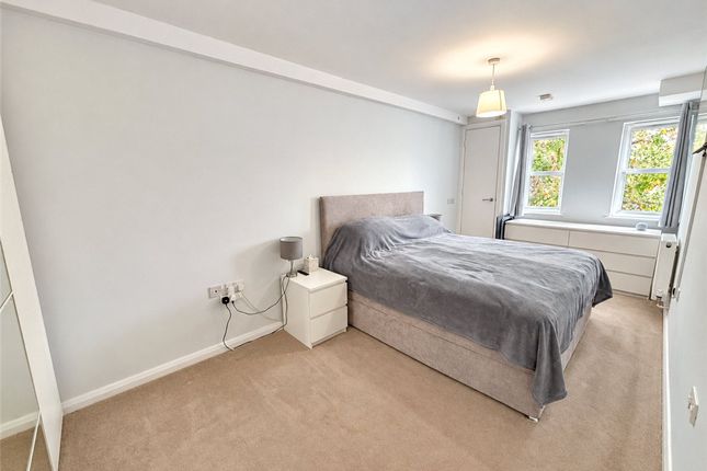 Flat 19, 2, Perry Hall Road, Kent photo 4
