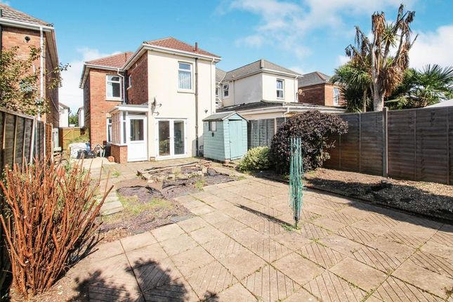 Detached house to rent in Capstone Road, Bournemouth