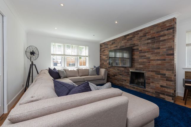 46 Victoria Road, Paisley photo 4