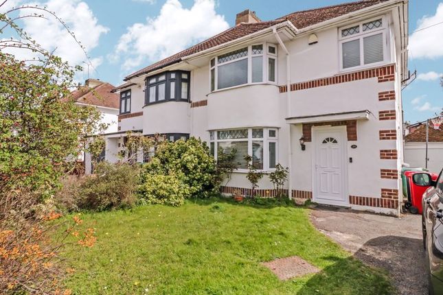 Thumbnail Semi-detached house to rent in Parkland Avenue, Langley, Slough