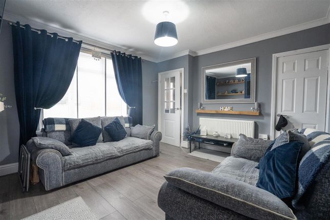 7, Hollington Crescent, Birmingham photo 4