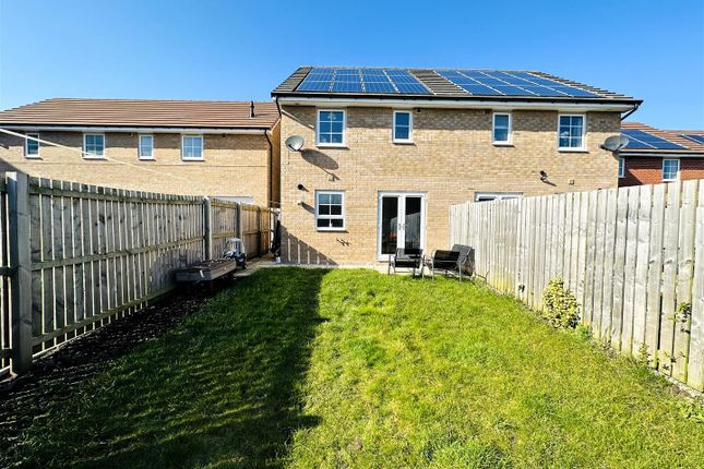 29, Riverside Avenue, Selby photo 2