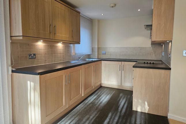 7 The Links, Parsonage Lane, Brighouse, Parsonage Lane, Brighouse, Brighouse photo 3