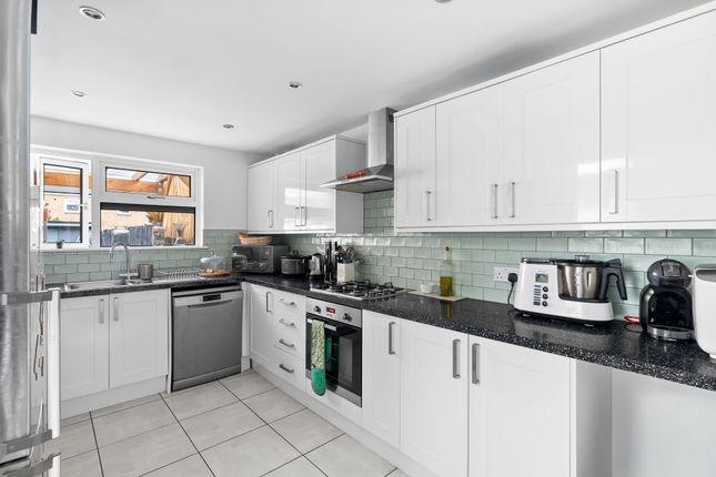 16 Elmfield Road, Cambridge photo 2