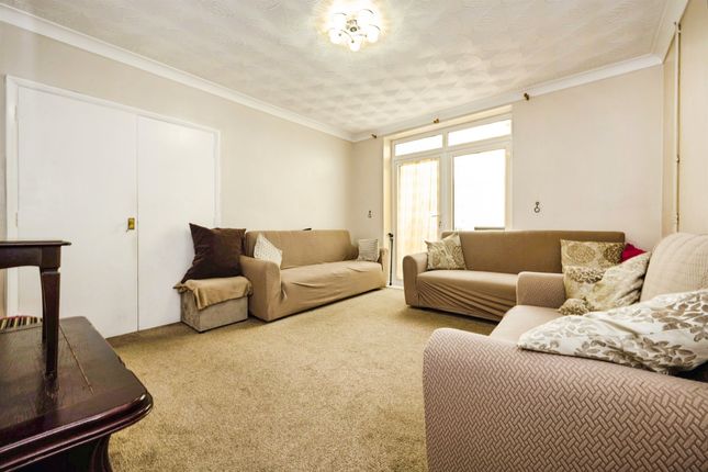 143, Honey Hill Road, Bedford photo 4