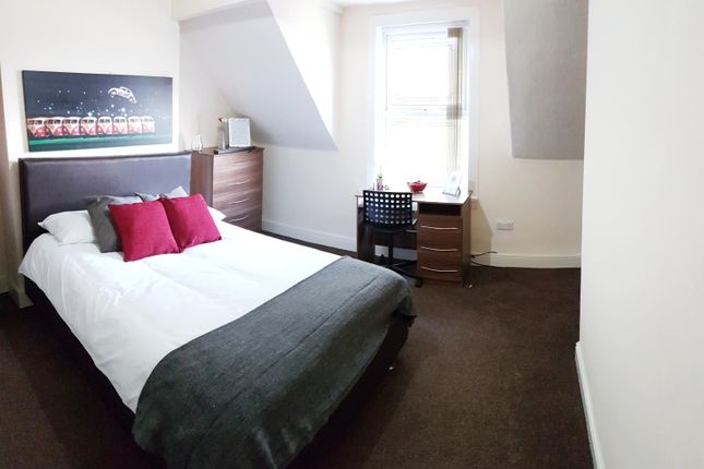 Shared accommodation to rent in Oakfield Road, Birmingham