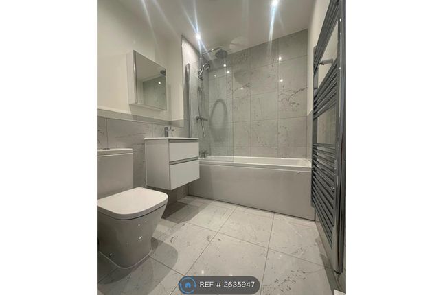 1-bed flat on Apt  The Potters Building, Albert Road, Deal, £1,100/mo