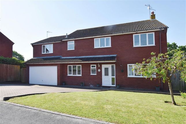 Thumbnail Detached house for sale in Battenhall Rise, Worcester