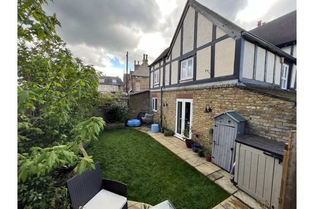 Semi-detached house for sale in High Street, Carshalton