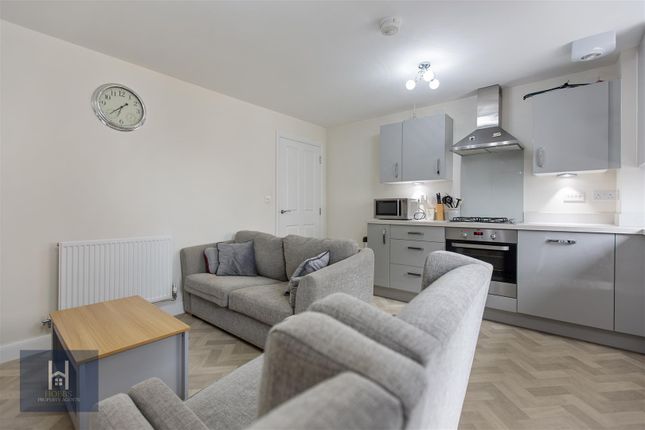 38, Clark Drive, Bristol photo 2