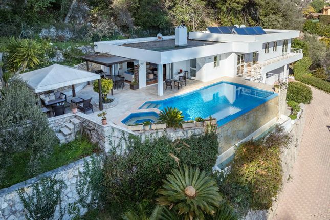 Villa for sale in La Turbie, Villefranche, Cap Ferrat Area, French Riviera