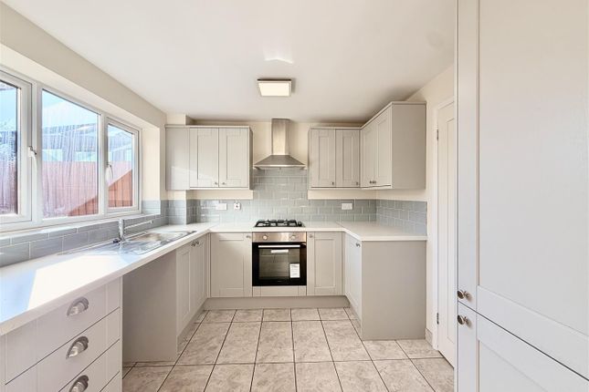 8, Sycamore Way, Loughborough photo 4
