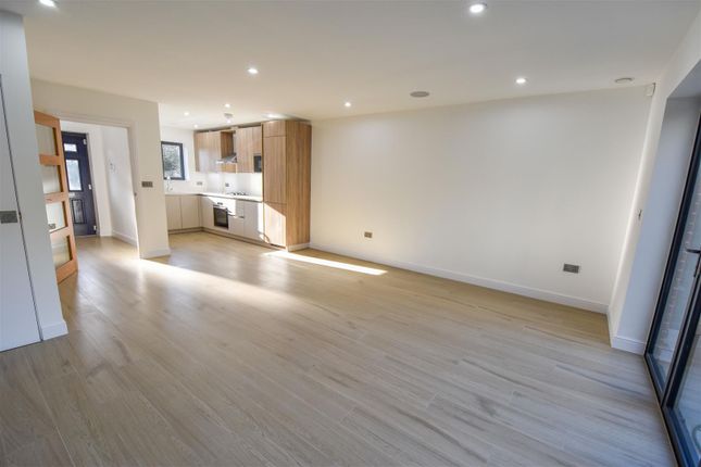 Plot 7, Barnmead Close, Start Hill, Bishop's Stortford photo 3