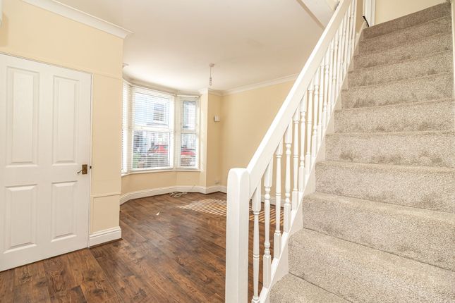 136 Westfield Road, Southsea photo 3