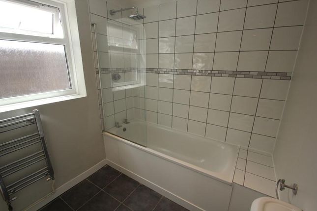 48, Mabel Street, Woking photo 5