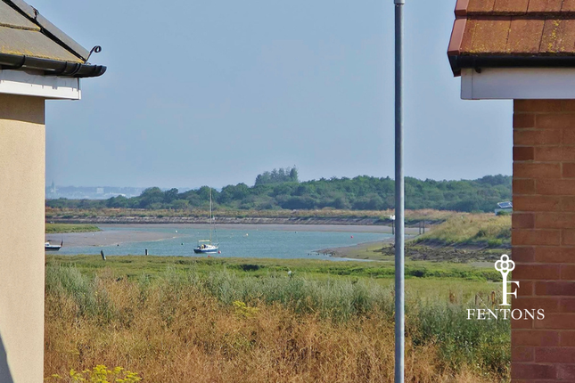 36, Arthur Ransome Way, Walton-on-the-Naze photo 2
