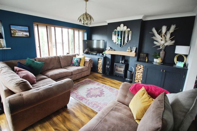 Ledston Avenue, Leeds photo 4