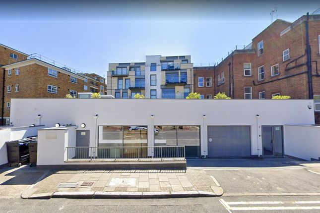 Commercial property to let in Mintern Street, Hoxton, London.