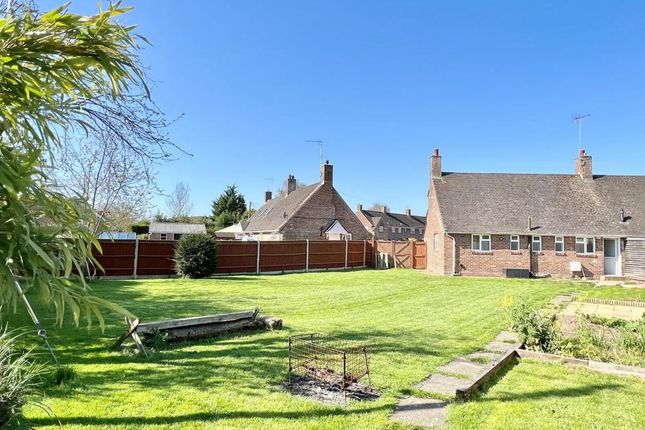 Thumbnail Bungalow for sale in Wessex Estate, Ringwood