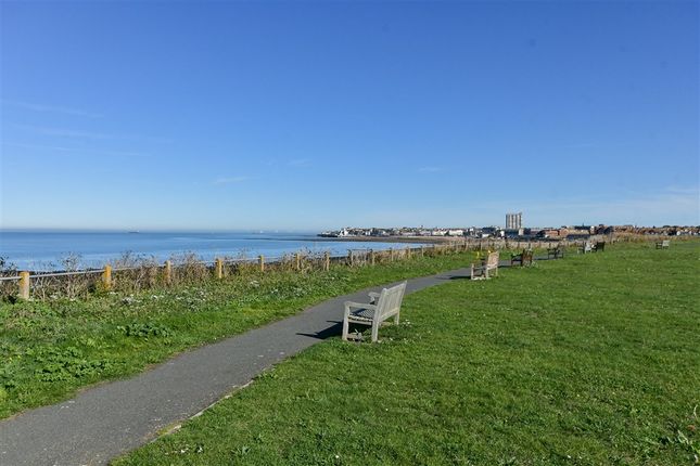 Westbrook Avenue, Margate photo 2