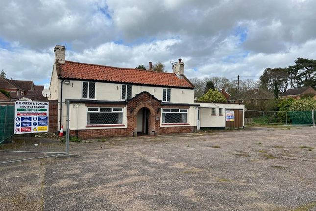 Property for sale in Beccles Road, Fritton, Great Yarmouth