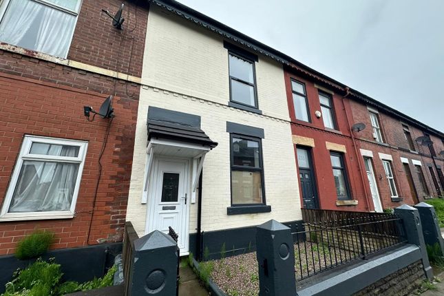 Thumbnail Terraced house to rent in Ainsworth Road, Radcliffe, Manchester