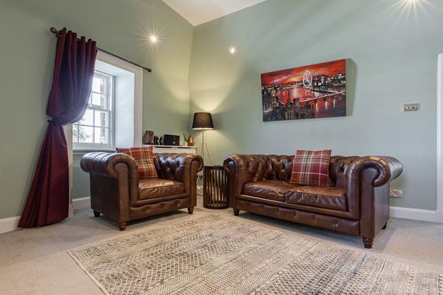 Second Floor Flat, West Port House, Preston Road, LINLITHGOW photo 4
