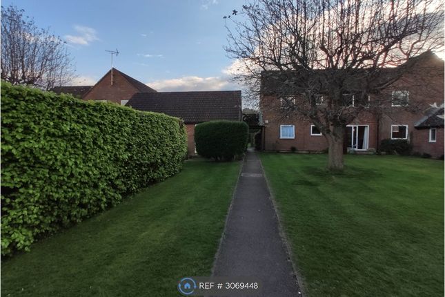 Ashley Court, St Johns Road Penn, High Wycombe photo 3