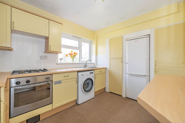 1, Orchard Close, Canterbury photo 2