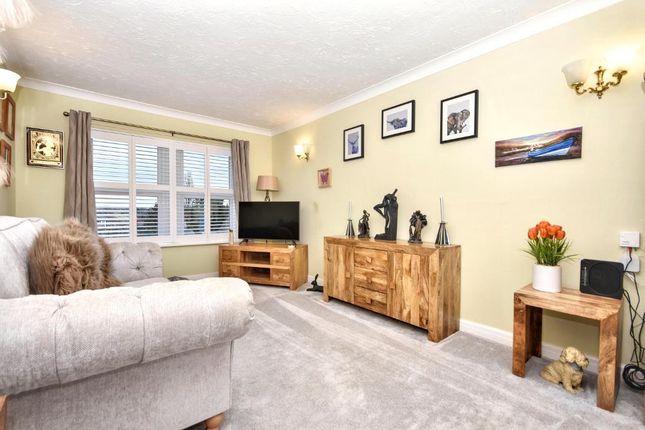 33, Bowland Court, CLITHEROE photo 4