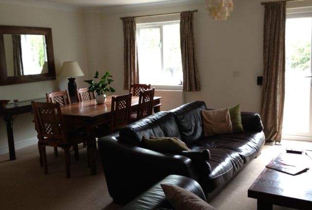 Thumbnail Terraced house to rent in Lakes View, Royal Wootton Bassett