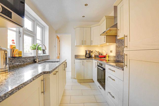Terraced house for sale in Grange Road, Henley-On-Thames, South Oxfordshire
