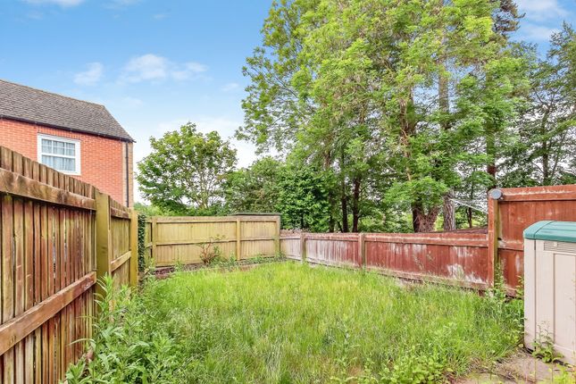 3, Hillside Gardens, Peterborough photo 4